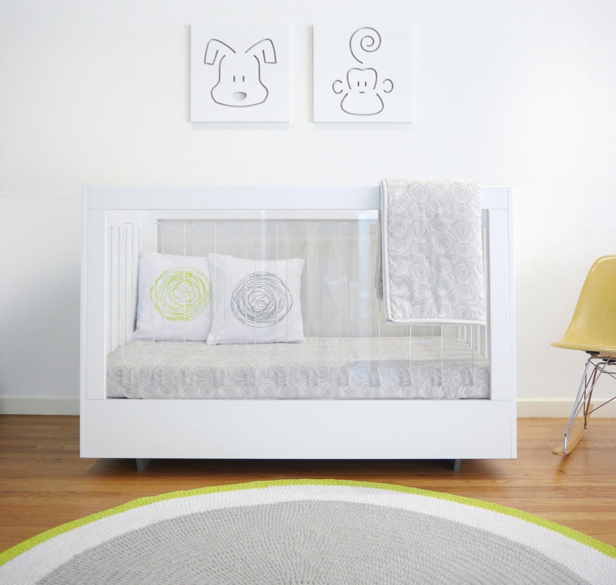 Spot On Square Roh Acrylic Crib White